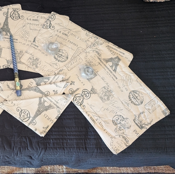 Mystery Box B - Picture 5 of 5